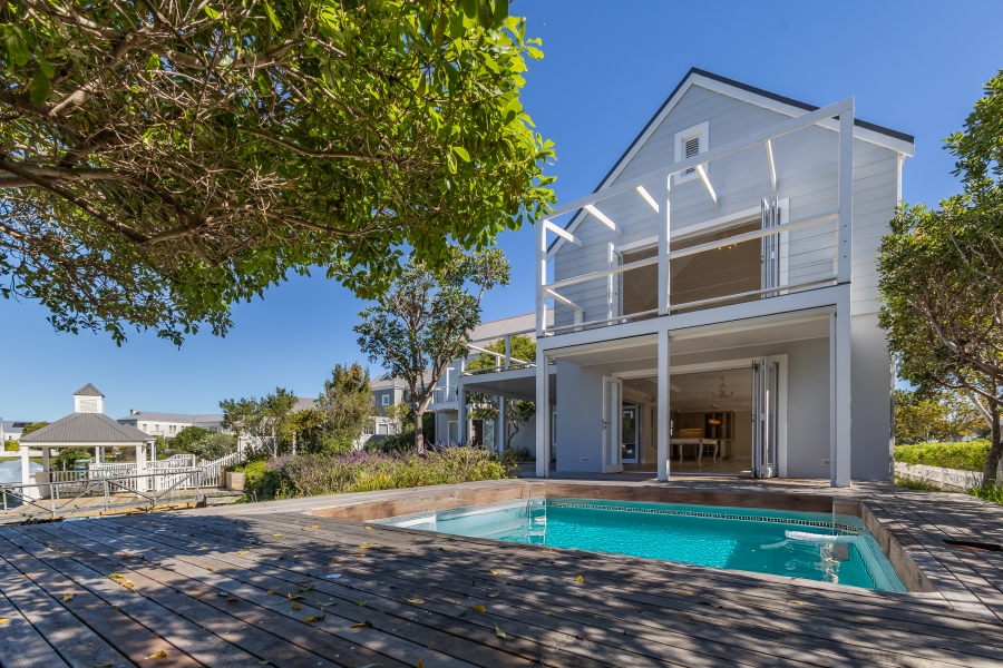 4 Bedroom Property for Sale in Thesen Islands Western Cape